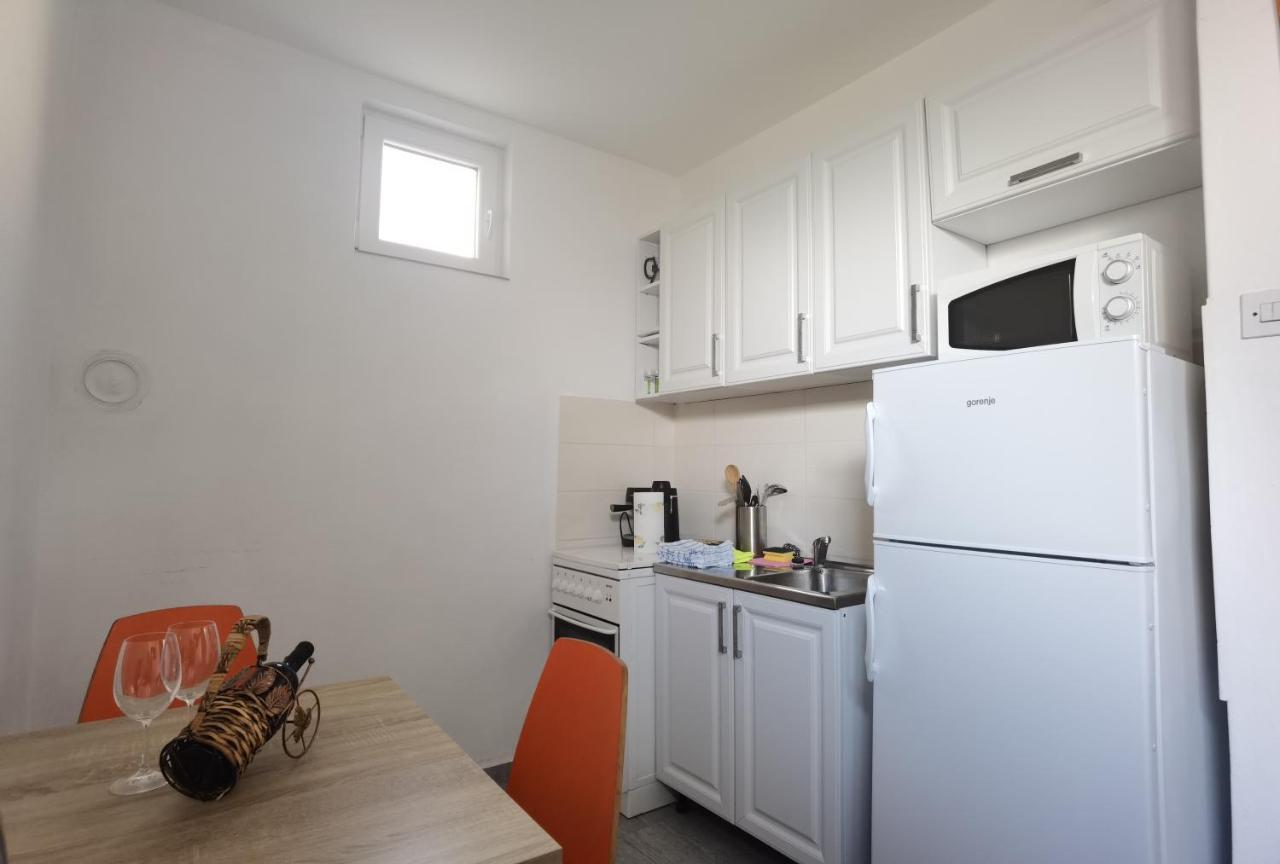 سينج Studio Apartment Lipa المظهر الخارجي الصورة